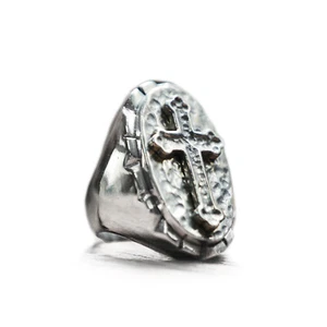 cruz crucifijo anillo gótico plata esterlina 925 escudo motociclista hombre vikingo celta 10 - Imagen 1 de 13