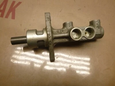 VOLVO S70 V70 XC70 CILINDRO MESTRE DE FREIO VOLVO PTNO 9203845 - Imagem 1 de 4