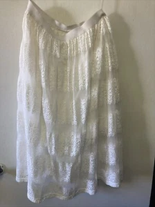 Esley Stretchy White Lacy Layered Skirt size S - Picture 1 of 5