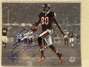 Bernard Berrian Signed Chicago Bears 8x10 Photo LOF - Picture 1 of 4
