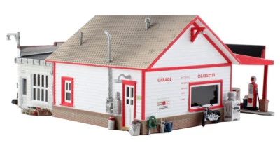 Woodland Scenics Built / Ready R Fill'er Up & Fix'er N Railroad Train BR4922 - Image 1 of 4