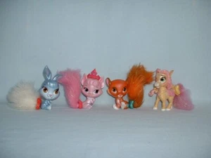 DISNEY PRINCESS PALACE PETS Set Of 4 Figures Toys (WHISKER HAVEN TALES/PONY) - Picture 1 of 5