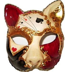 CAT 2 - A QUALITY HANDPAINTED ITALIAN FULL FACE MASK, DECORATED A  POKER DESIGN. - Picture 1 of 4