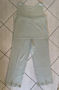 Vintage St. John Collection By Marie Gray - Set verde come nuovo - Conchiglia (L) / Pantaloni (14) - Foto 1 di 20