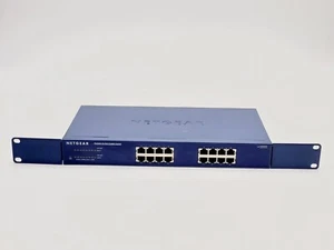 NETGEAR PROSAFE JGS516 V2 16-PORT GIGABIT ETHERNET SWITCH - Picture 1 of 5