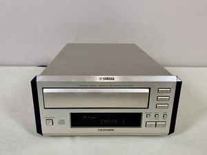 Reproductor de CD de 3 discos Yamaha CDC-E500. Para piezas/reparación. Ver anuncio para más detalles - Imagen 1 de 8