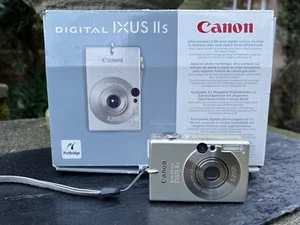 CANON DIGITAL CAMERA IXUS II S (E) 3.2 Mega Pixel Charger & Battery missing - Picture 1 of 10