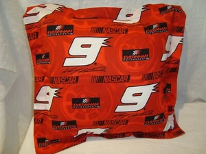 NASCAR #9 Kasey Kahne Evernham 14" Cotton Fabric Throw Pillow/Cover/Washable - Imagen 1 de 2