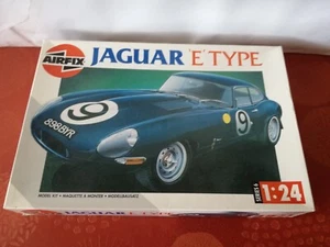 ✅AIRFIX KIT 1/24 No. 06412 Jaguar 'E' Type - completa - Foto 1 di 11