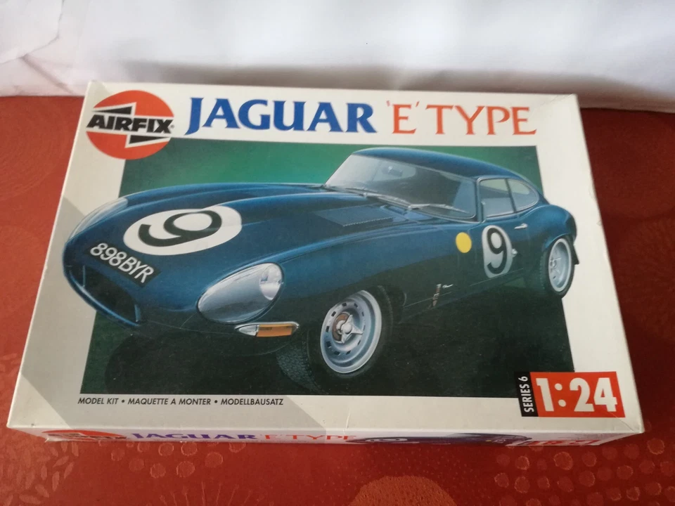 ✅AIRFIX KIT 1/24 No. 06412 Jaguar 'E' Type - completa - Immagine 1 di 4