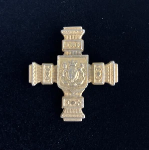 AccessoCraft Signed Brooch Vintage Gold Tone Coat Of Arms Cross - Picture 1 of 12
