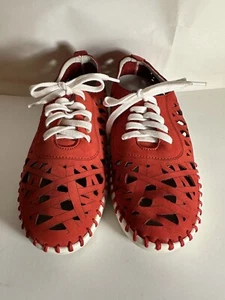 NIB Eric Michael Italy Safari Dolores Red Shoes Size 36 US 5.5 Leather Stylish - Picture 1 of 10