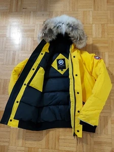 Canada Goose Youth Rundle Bomber - Picture 1 of 18