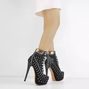 Botas de invierno con cordones de plataforma Onlymaker para mujer punta redonda con tachuelas - Imagen 1 de 17