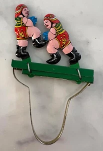 Vintage Fighting Boxers Litho Tin Toy Colorful Works Great Condition - Picture 1 of 3