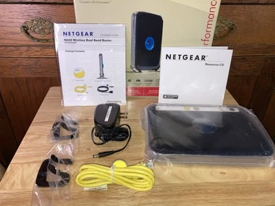 NIB Netgear N600 Wi-Fi Wireless Dual Band Router WNDR3400 - Image 1 of 4