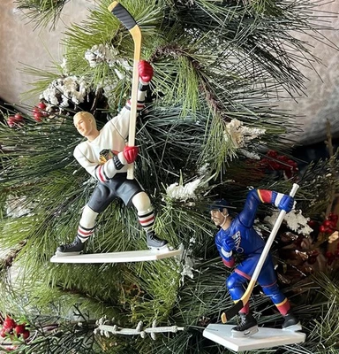 Brett Bobby Hull Starting Lineup Vintage Christmas Tree Ornaments 1996 Retro - Image 1 of 4