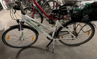 Pegasus Citybike Piazza /28 Zoll/Damen /Weiß, Grün, Türkis Mit Korb  - Bild 1 von 4