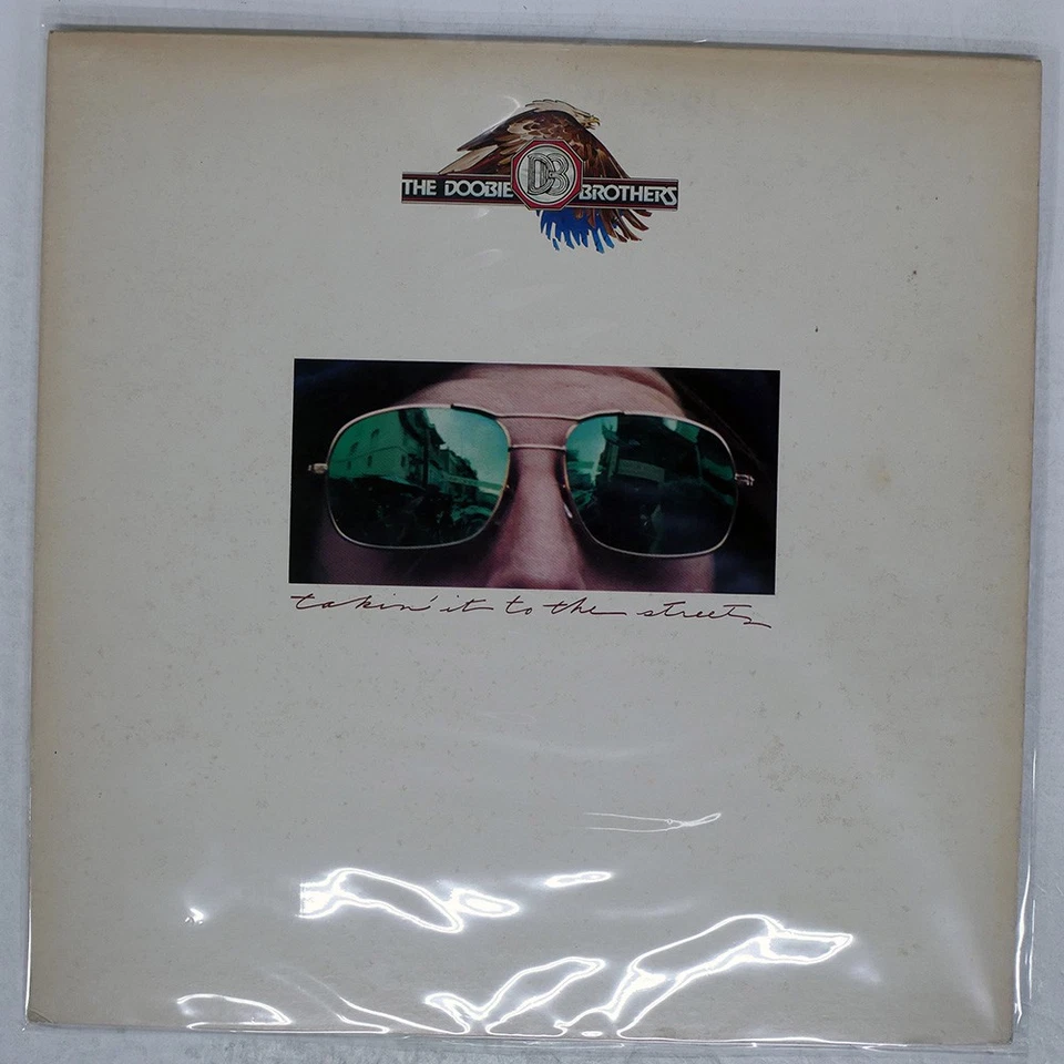 DOOBIE BROTHERS TAKIN' IT TO THE STREETS WARNERP6539W Japan VINYL LP - Image 1 of 1