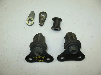 Suzuki Katana 600 GSX600F 2006 placas de montaje del motor + aisladores de vibración Foto 1 de 4