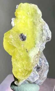 Beautiful Brucite Crystal Specimen from Pakistan 18 Carats - Picture 1 of 7