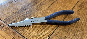 NICE MITCHELL MULTI-FUNCTIONAL STAINLESS STEEL NEEDLE NOSE FISHING PLIERS - Picture 1 of 8