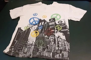 Boys top shirt SS short sleeve white peace love Place T-shirt L Large 10-12 - Picture 1 of 4