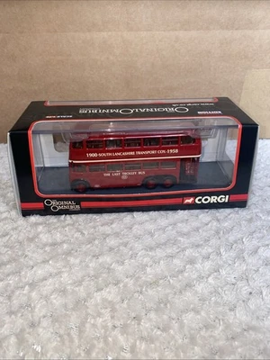 Corgi 1/76 Scale OM43708 - Sunbeam S7 3 Axle Trolley Bus South Lanes Leigh - Image 1 of 3