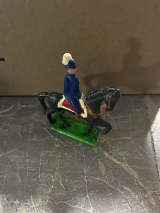 vintage lead toy, specifically a British Life Guard cavalry trooper - Picture 1 of 6