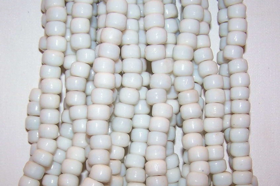 Cuentas de cuervo de vidrio 9 mm x 6 mm Foto 1 de 1