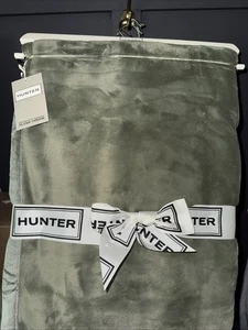 Hunter Plush Throw Blanket 50" x 70" Desert Sage Green Hunter Coco Flannel SOFT - Picture 1 of 4