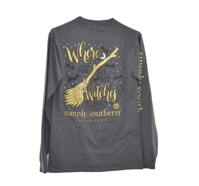 Camiseta Simply Southern Halloween Pequeña Manga Larga ¿Dónde están todas mis brujas? Foto 1 de 3