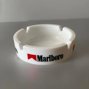 Vintage Marlboro Cigarettes Tobacco Advertising Original Opaline Glass Ashtray - Picture 1 of 6