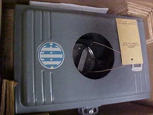 * EE-1A ITE CIRCUIT BREAKER ENCLOSURE ZH-09 - Picture 1 of 2
