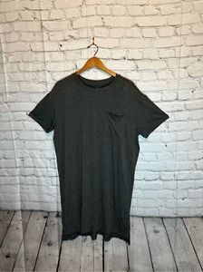 Amazon Essentials Women's Large Jersey Oversized-Fit Short-Sleeve Pocket T-Shirt - Picture 1 of 6