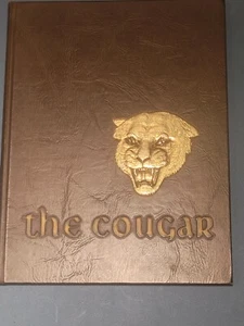 The Cougar Wilkes Community College 1970 - Imagen 1 de 10