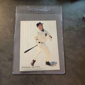 2000 Fleer Ultra Diamond Mine Derek Jeter  - Picture 1 of 4