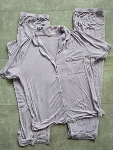 JUEGO DE PIJAMA DE 3 PIEZAS EBERJEY GISELE MORADO BLANCO RIBETE TENCEL MODAL XL - Imagen 1 de 10
