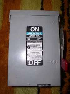 NEW Siemens GF221NR Fusible General Duty Enclosed Switch 2P 30A 240V N3R  - Picture 1 of 7