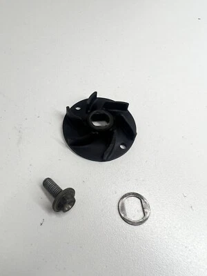 2018 KTM 690 SM Enduro R Водяной насос Система охлаждения ротора OEM 75035055000 - Изображение 1 из 4