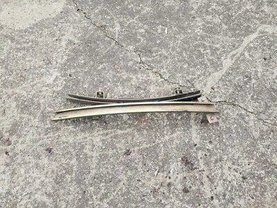 91-99 Mitsubishi 3000GT Dodge Stealth WINDOW TRACK GUIDE DRIVER LEFT  - Image 1 of 2