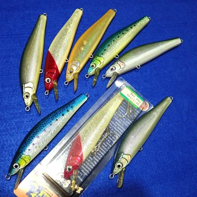 Juego de 8 señuelos de lubina MARIA JAPAN JDM LA SEGUNDA 115F X3 + 115S X5 descontinuados Foto 1 de 4