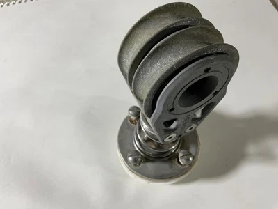 LEWMAR 60 R 双立块 轴承丢失。 — 第 1/4 张图片