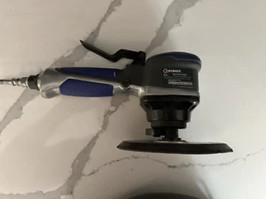 Kobalt Pneumatic Dual Action Air Sander 6” Model SGY-AIR135TZ - Picture 1 of 8
