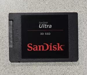 SanDisk Ultra 3D 1TB SATA III 2.5" Internal SSD (SDSSDH3-1T02) - Picture 1 of 3