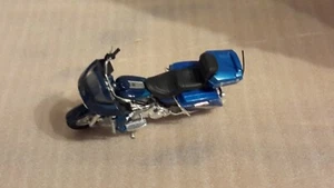 Maisto Harley Davidson 1:18 Farbe Blau - Bild 1 von 1
