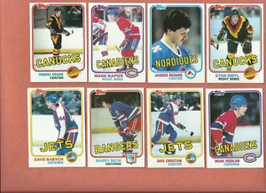1981-82 TOPPS HOCKEY CARD LOT  - Picture 1 of 3