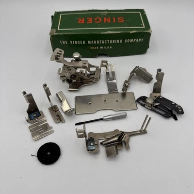 Singer Sewing Machine Attachments 160623 For Class 301 Machines in Original Box - Image 1 of 4