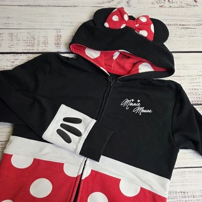 Moletom com capuz Minnie Mouse orelhas com zíper e arco oficial Disney bolinhas crianças grandes  - Imagem 1 de 4