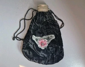 Antique Vintage 1920s Expanding Accordion Gate Neck Black Velvet Evening Bag - Picture 1 of 16